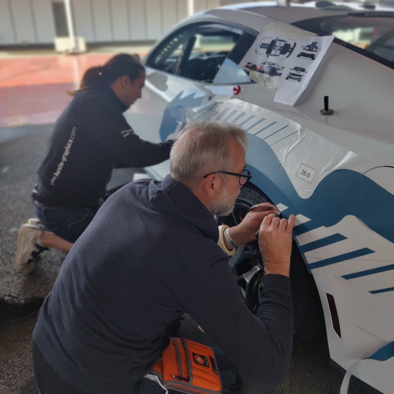  Décoration de 18 Mustang pour le Mustang Challenge au Mans !
